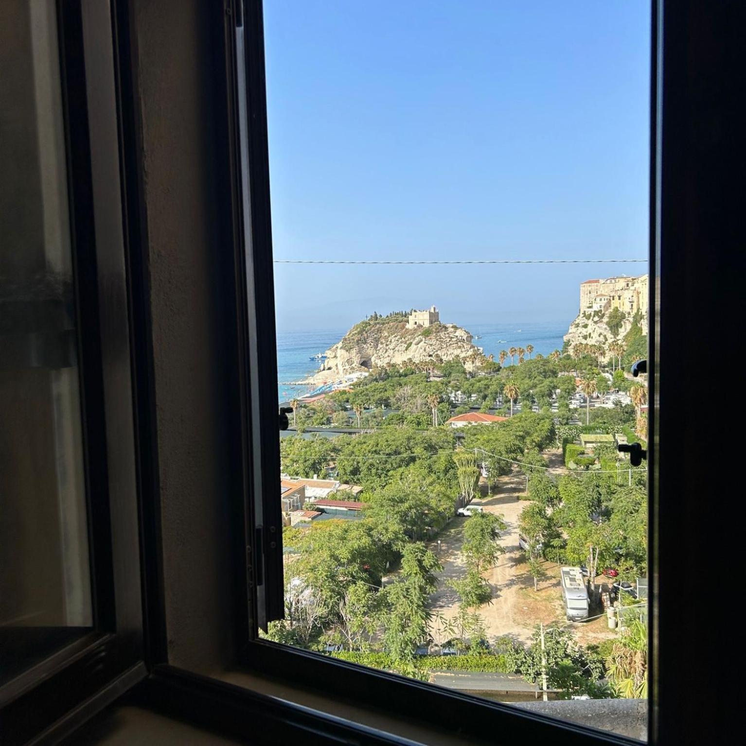 La Locanda Del Convento Tropea Luaran gambar